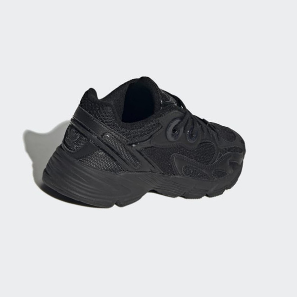 Zapatillas Adidas Astir Mujer Chile Negras - NUYFSJ604