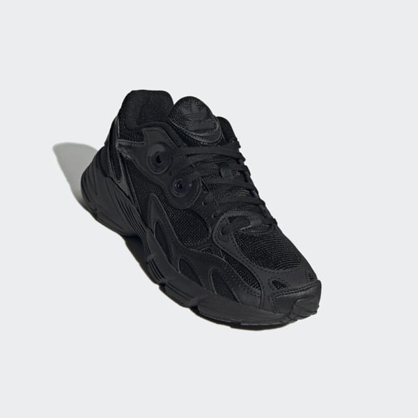 Zapatillas Adidas Astir Mujer Chile Negras - NUYFSJ604