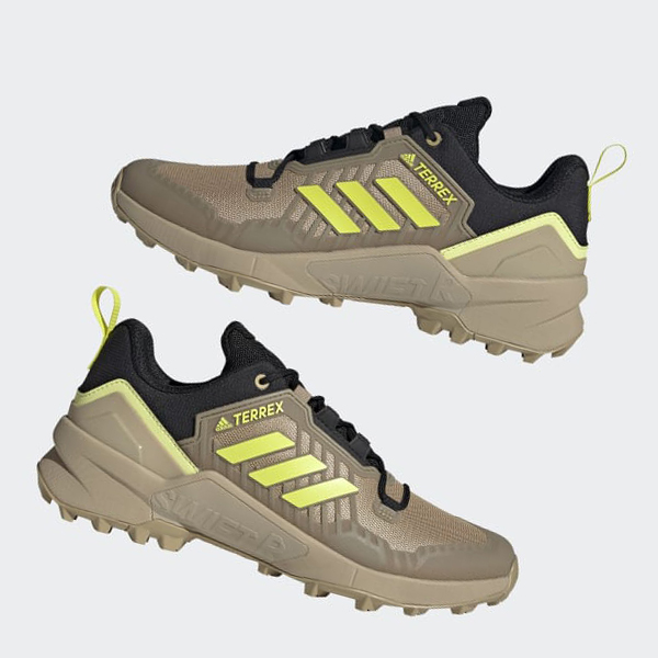 Zapatillas Trekking Adidas Terrex Swift R3 Hombre Chile Beige - BOUEYC356